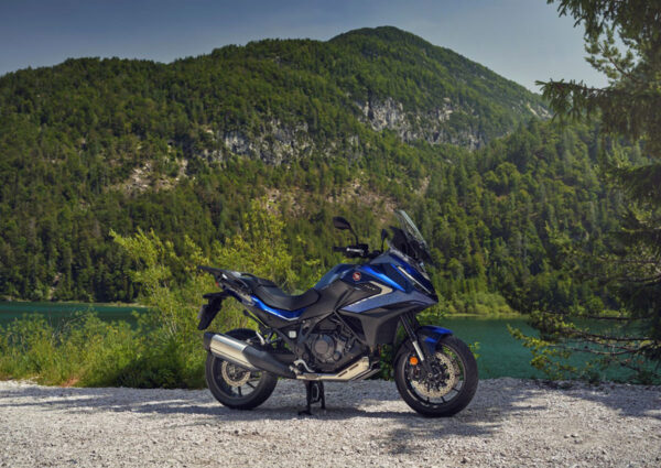 NT1100A