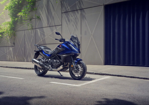 NT1100A